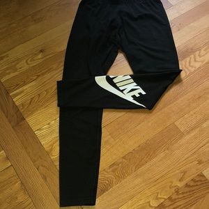 Nike athletic leggings